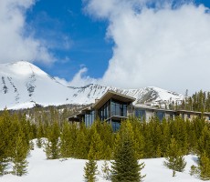 This is the Lower Foxtail Residence in Montana.