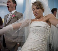 This wedding needs more BRAAAAAAAAIIIIIIIIIIINS