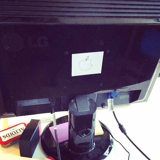 0590839d5d25b1456d37cb1903e04b64