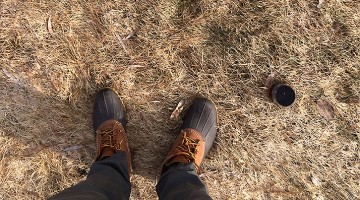 Now Seeking: Platonic Group Of Fall Girl Friends