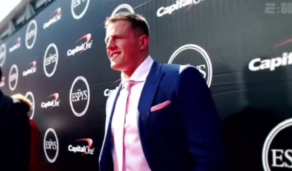 JJ Watt Really Outdid Himself On Twitter During the National Championship