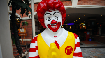 Former McDonald's CEO Says 35K Robots Cheaper Than Hiring At $15 Per Hour