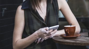 This Girl Emailed Me Because Her Boyfriend Accidentally Showed Her Another Girl's Nude On His Phone