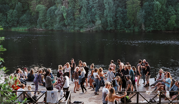 I've Had Enough With People Who Refuse To Dance