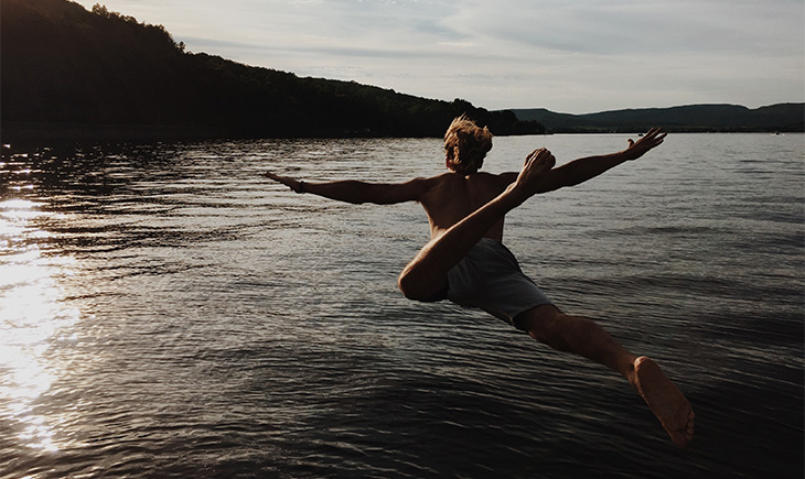 What Not To Do When Your Phone Has Water Damage