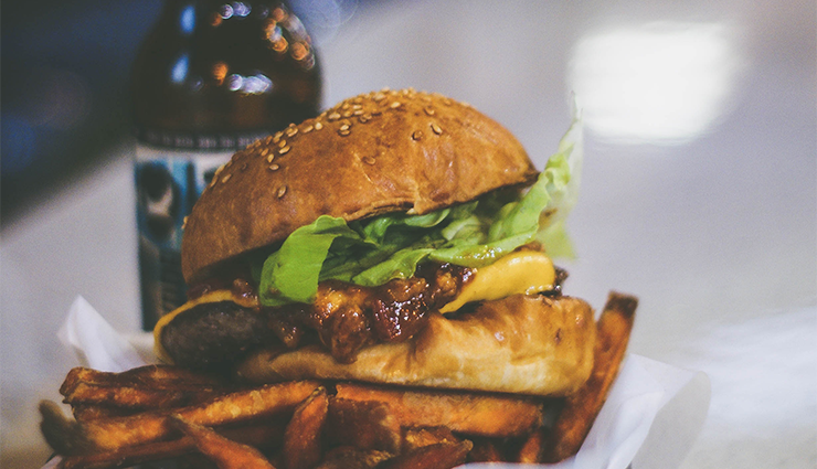 A Breakdown Of People's Food-Related Dating Deal Breakers